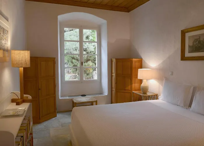 Вилла The Patrick & Joan Leigh Fermor House