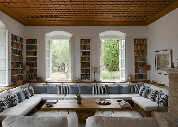 Villa The Patrick & Joan Leigh Fermor House *